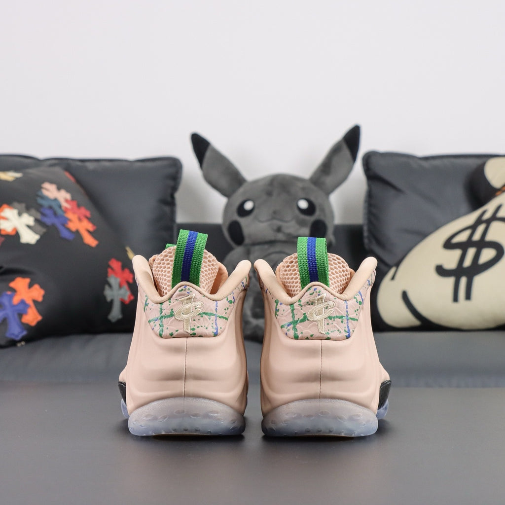 NIKE AIR  Foamposite  One Particle Beige