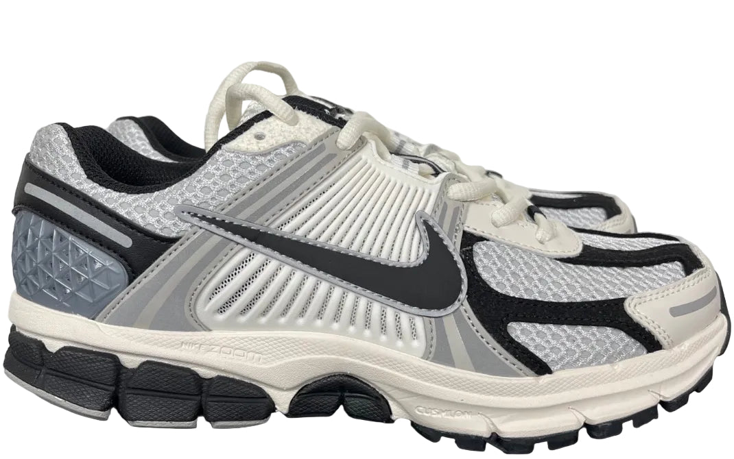 NIKE AIR ZOOM VOMERO 5 "Photon Dust Black"