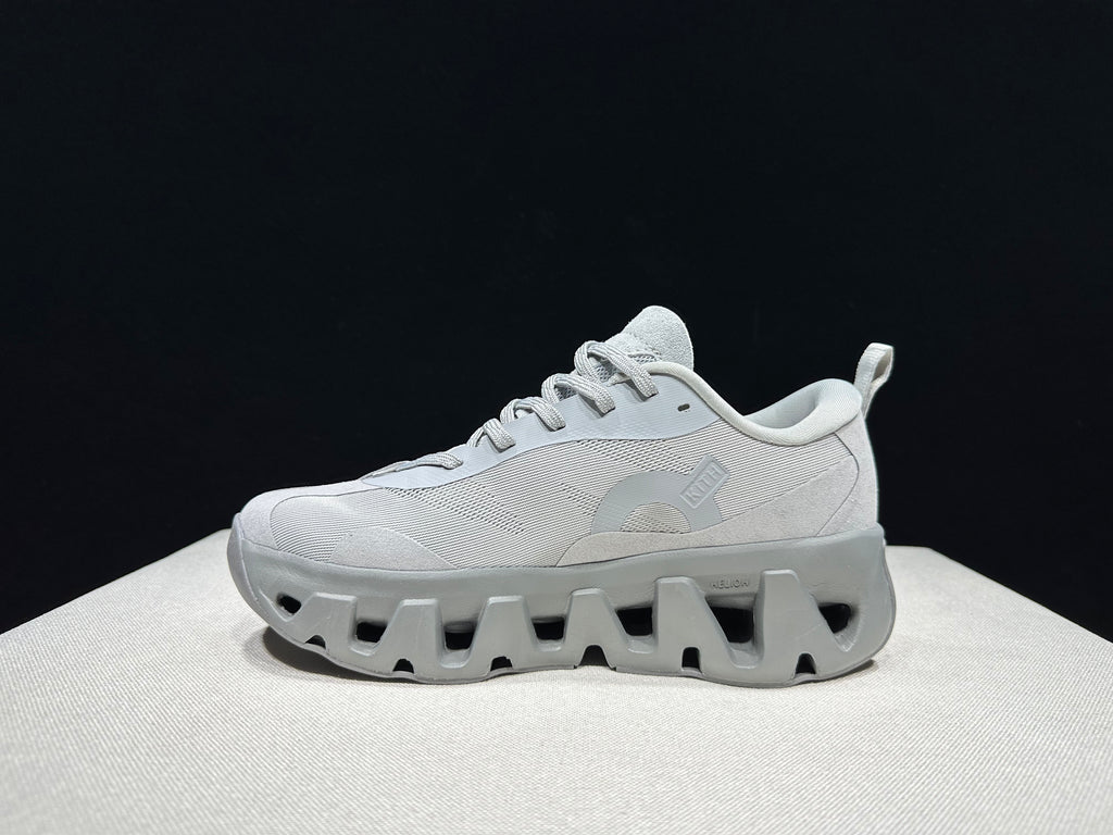 ON - KITH K TECH 1 DARK GREY