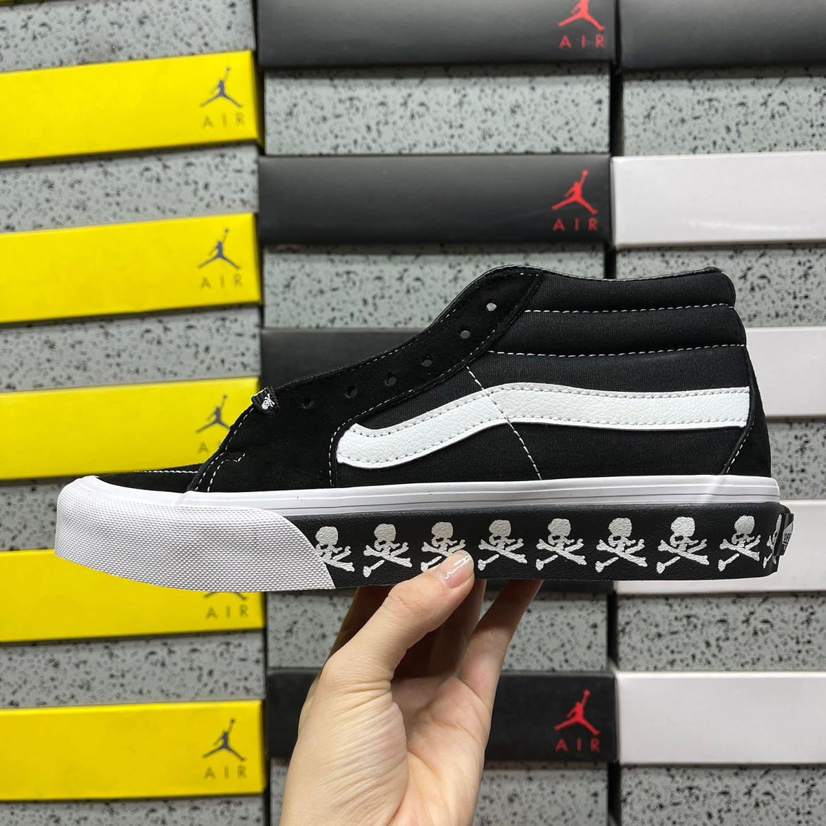 VANS SK8-MID BLACK WHITE