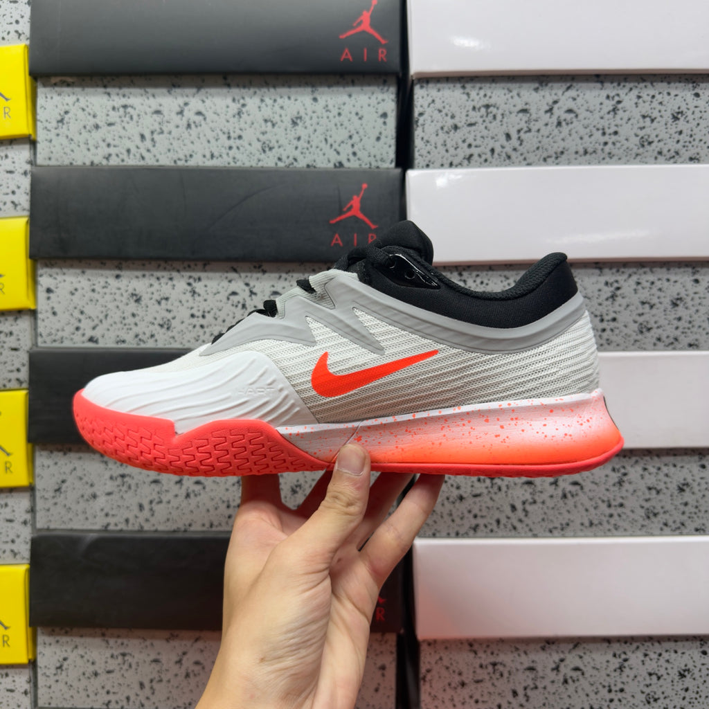 NIKE COURT AIR ZOOM VAPOR PRO 3 Premium HC White Hot Lava