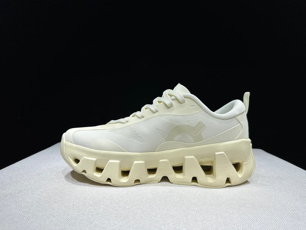 ON - KITH K TECH 1 CREAMY WHITE