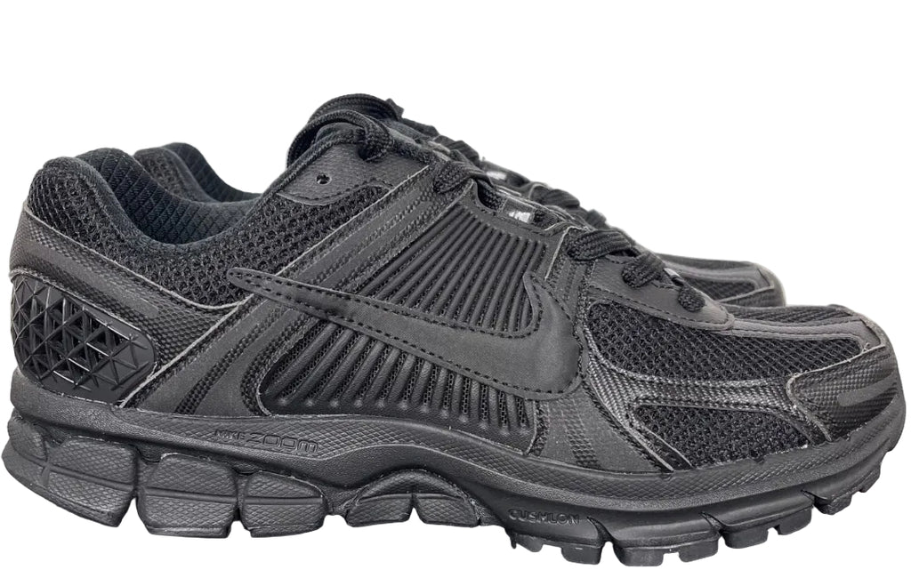 NIKE AIR ZOOM VOMERO 5 "Triple Black"