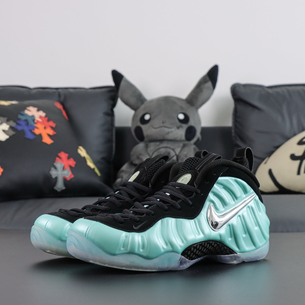 NIKE AIR  Foamposite Pro Island Green