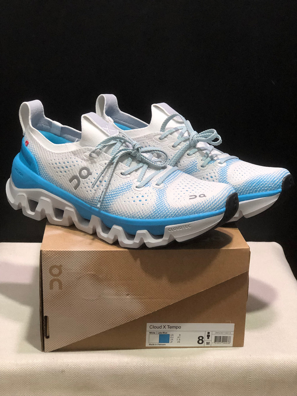 ON - CLOUD X TEMPO 1 ECLIPSE WHITE LAKE BLUE
