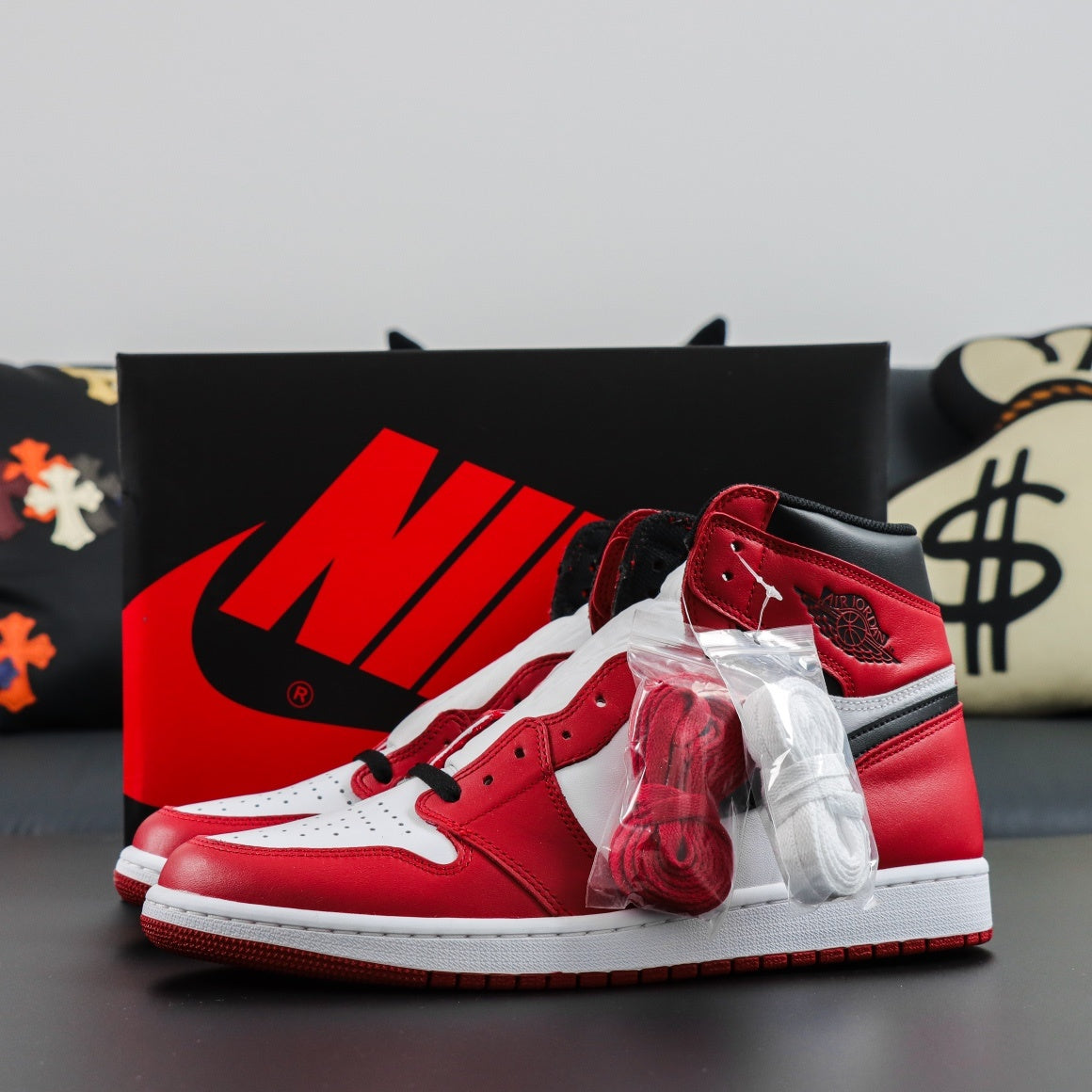 Jordan 1 Retro High OG 'Chicago'