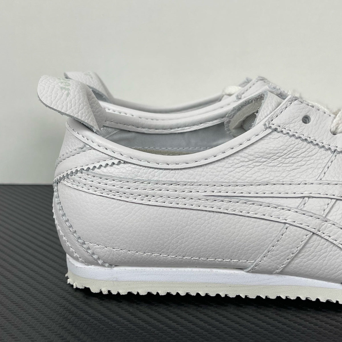 Onitsuka Tiger Mexico 66 'White'