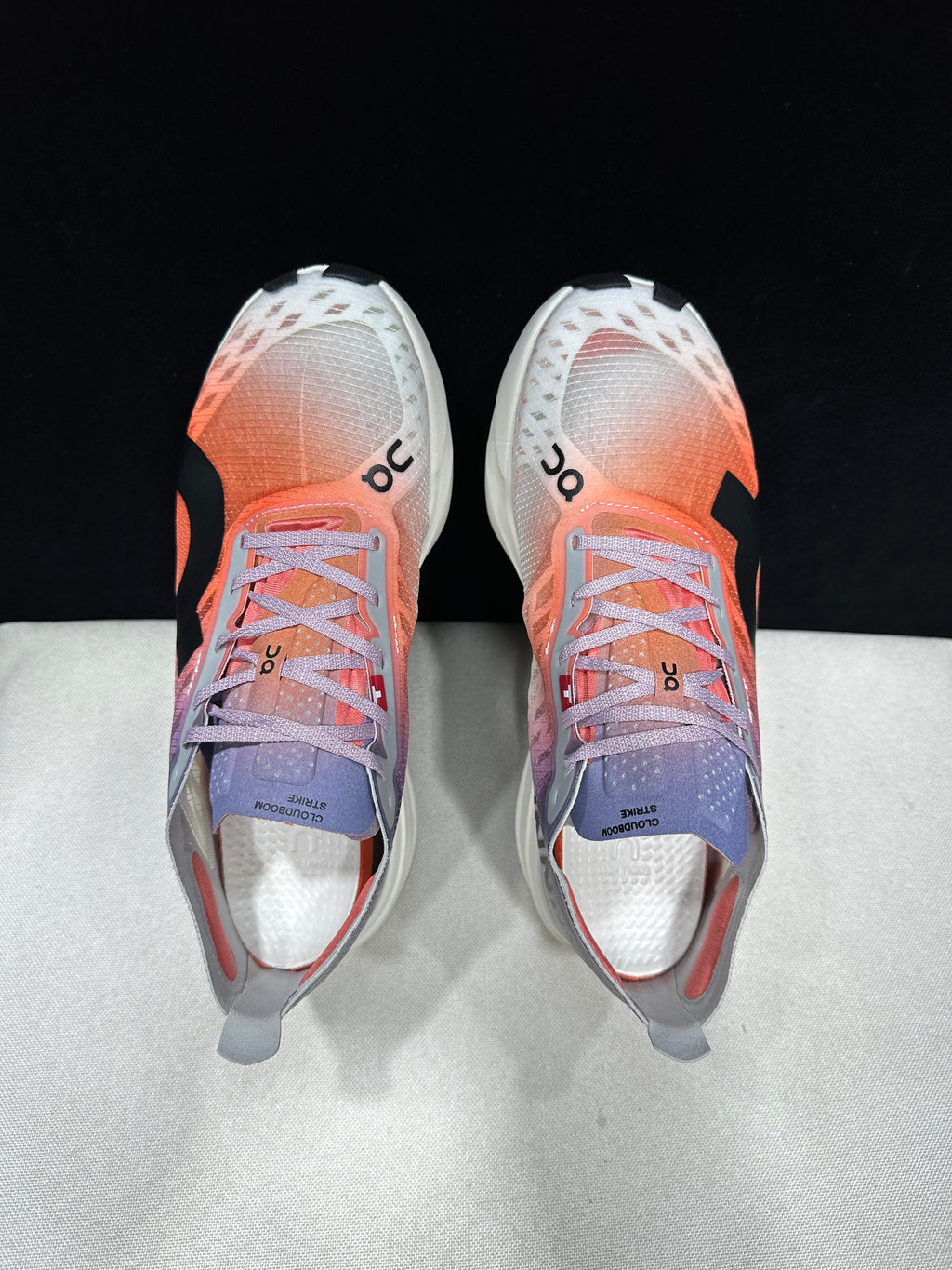 ON - Cloudboom Strike 'Purple | Orange'