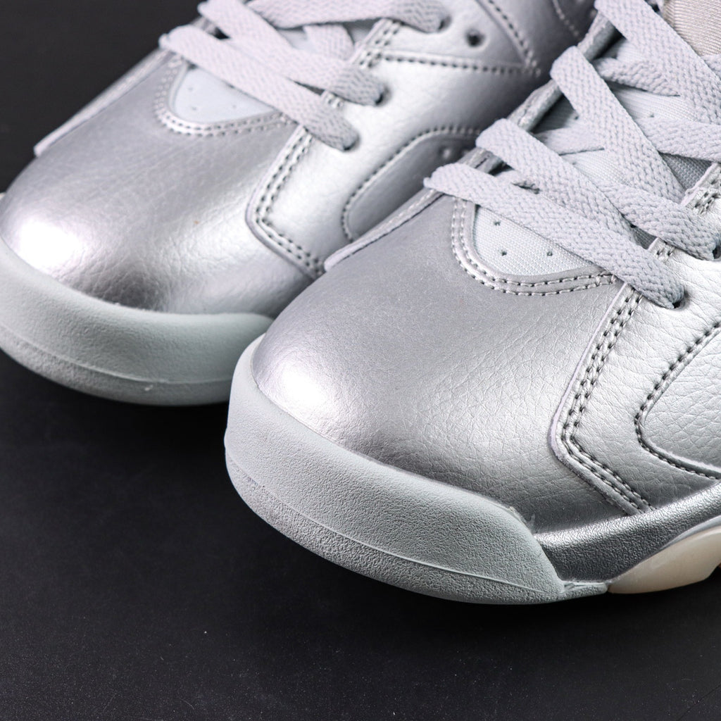 Jordan 6 x Paris Saint-Germain PSG 'Metallic Silver'