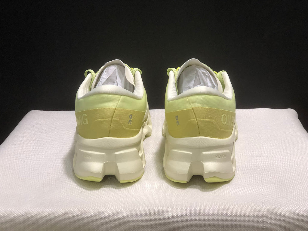 ON - Cloudmonster 3 'Limelight | Seedling'