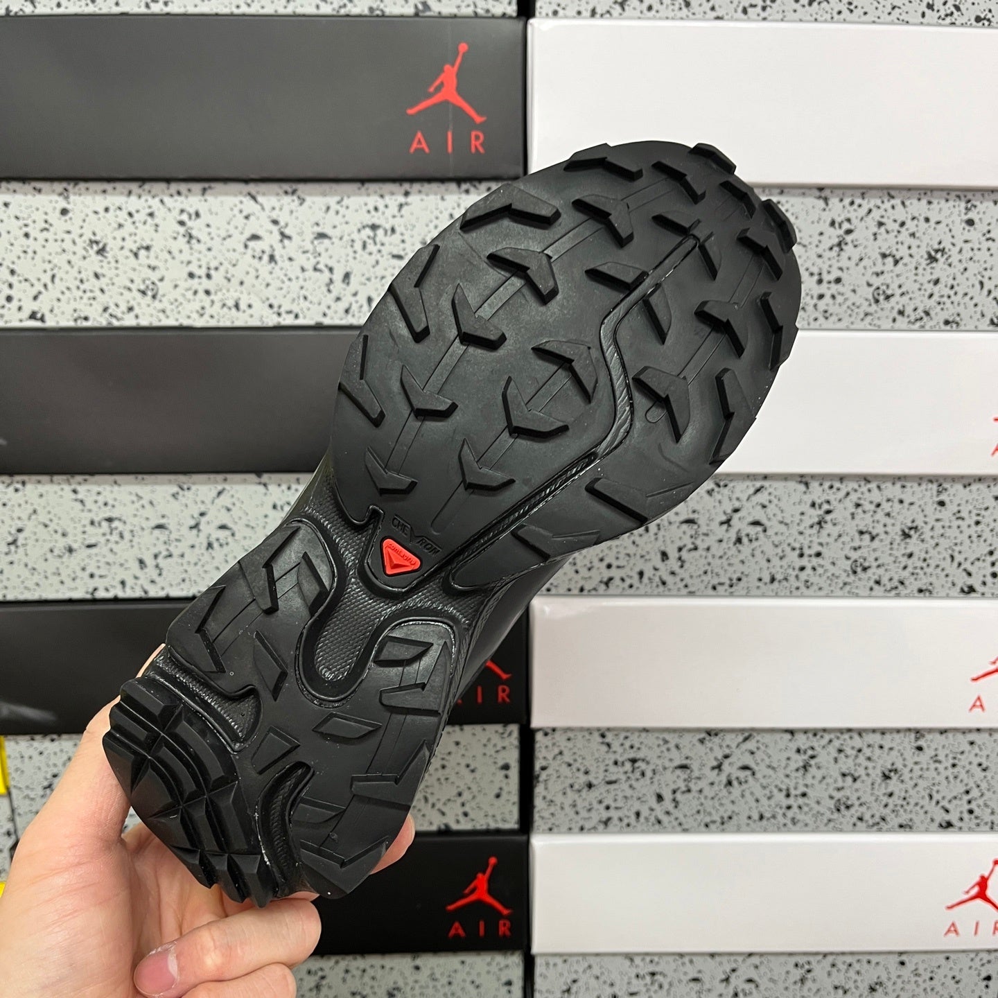 SALOMON-XT-6 Camo 'Black Asphalt Castlerock'
