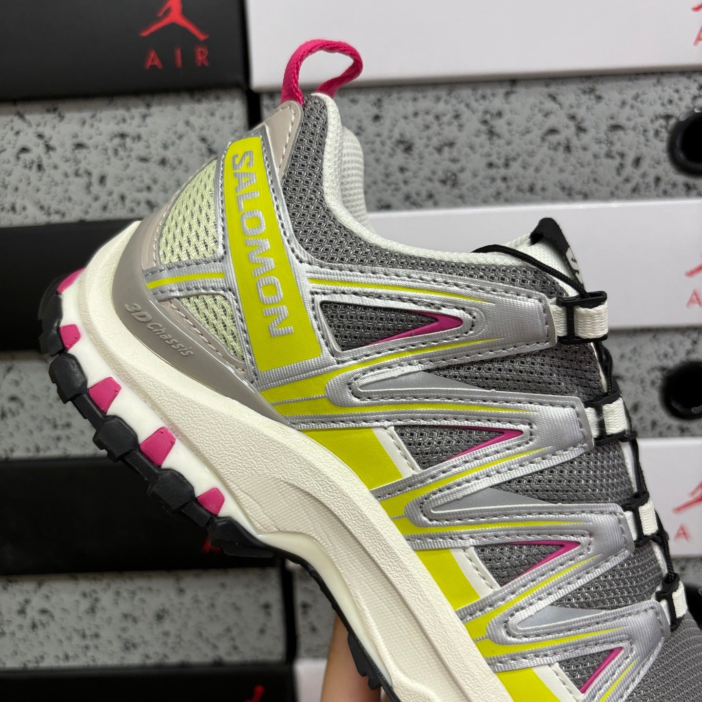 SALOMON-XA Pro 3D 'Sharkskin Sulphur Spring'