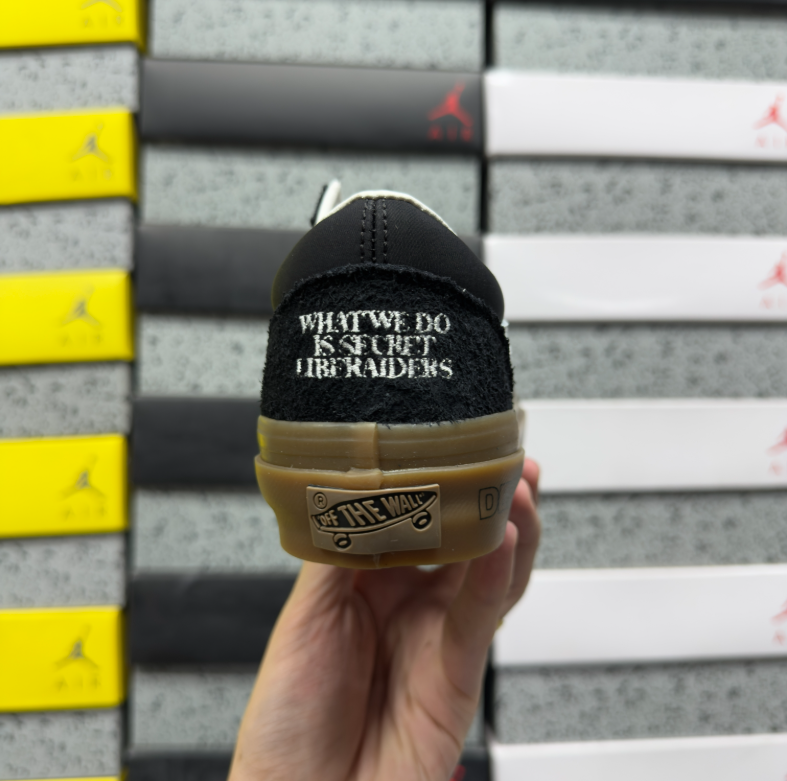 VANS LX OLD-SKOOL LIBERARAIDERS BLACK INCENSE