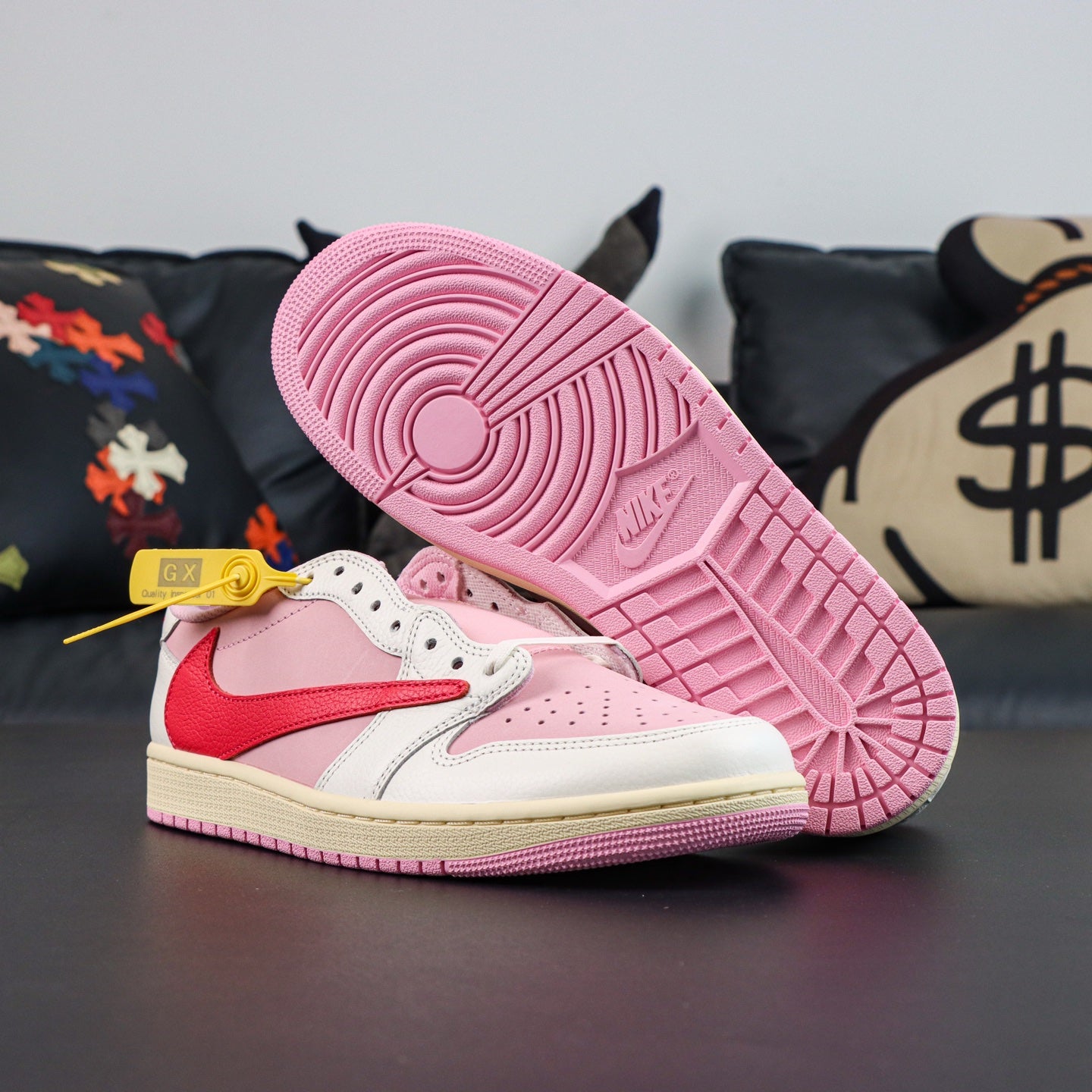 Jordan 1 Low OG x Travis Scott 'Tropical Pink'