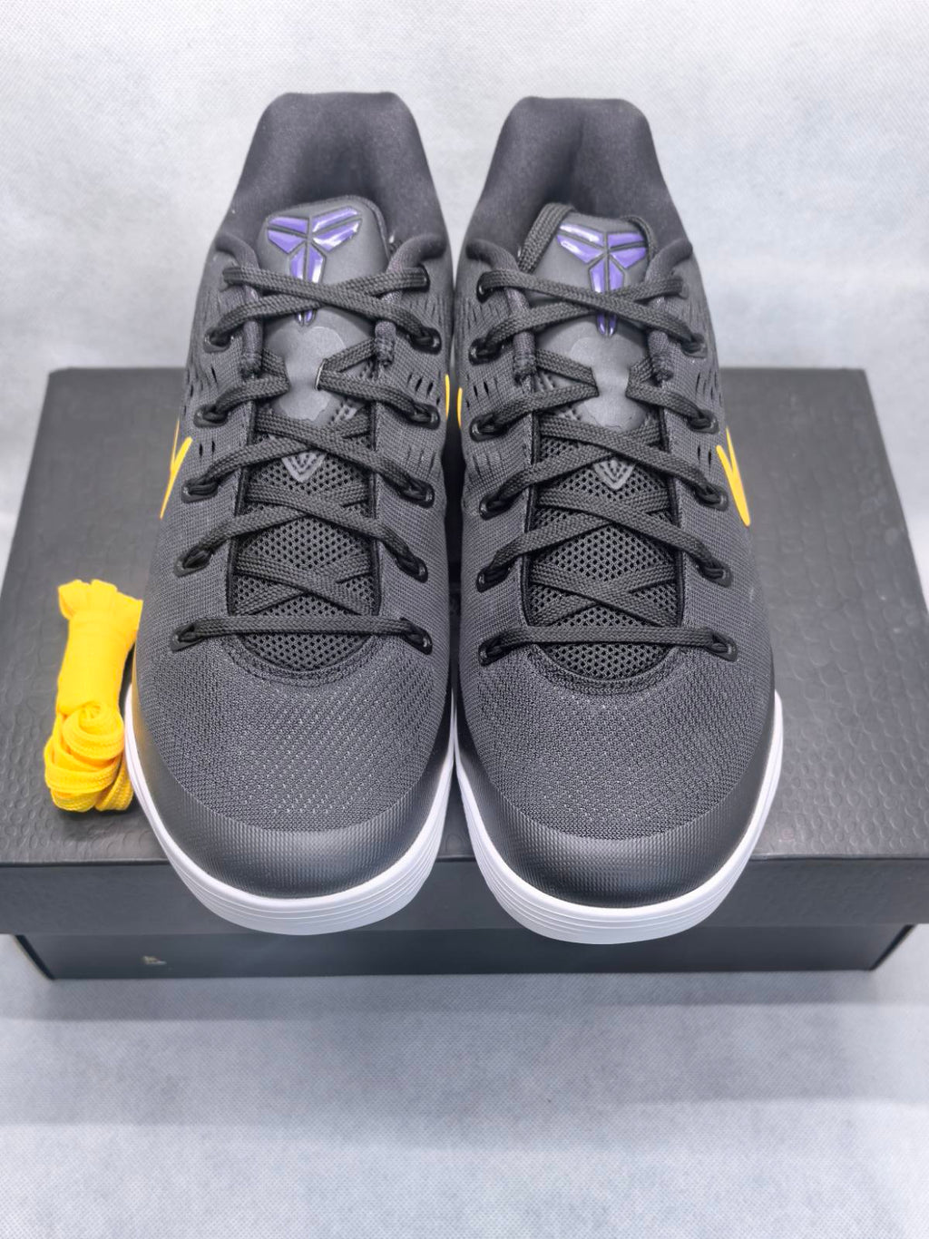 Kobe 9 Protro Lakers Away