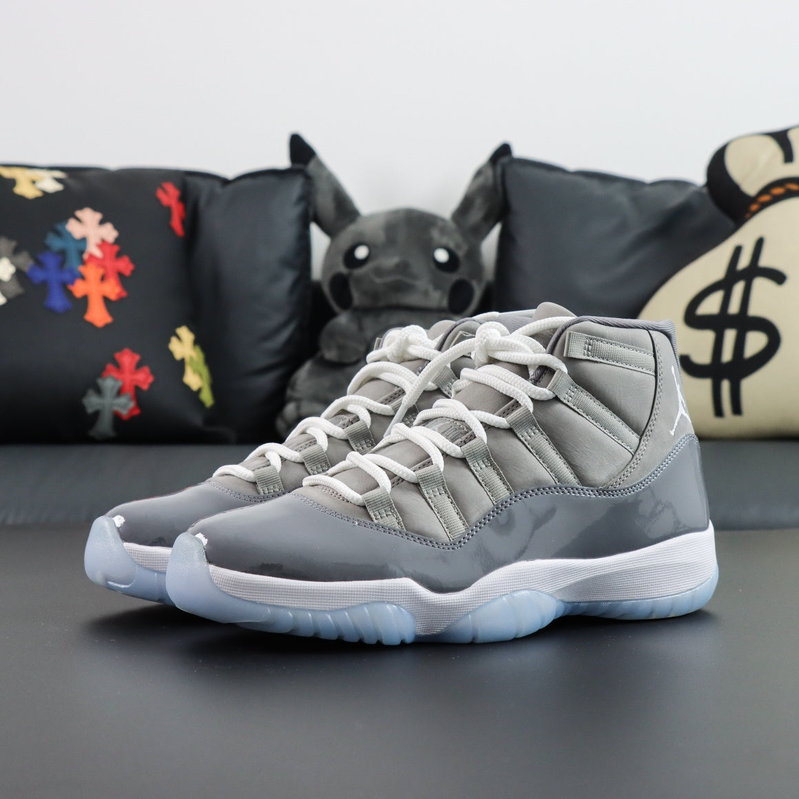 Jordan 11 Retro 'Cool Grey'