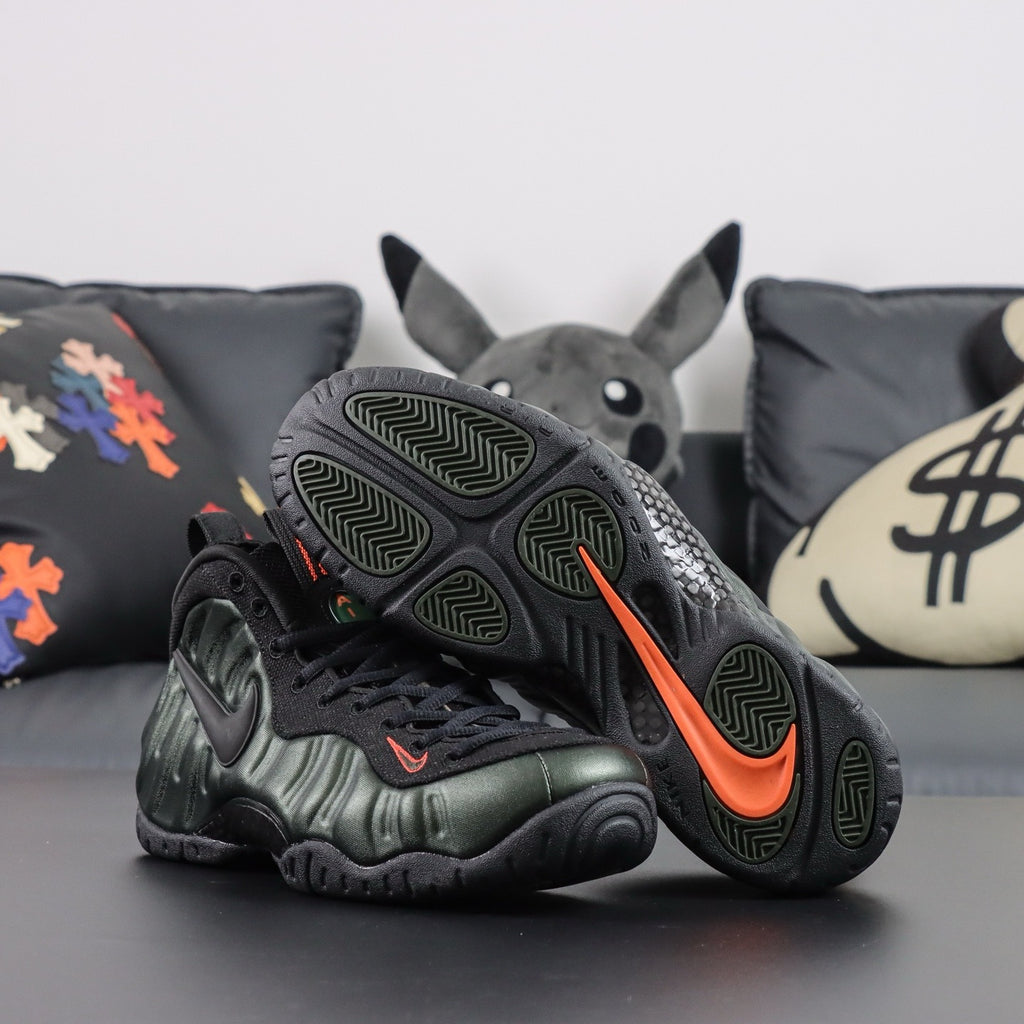 NIKE AIR  Foamposite Sequoia / Black – Team Orange