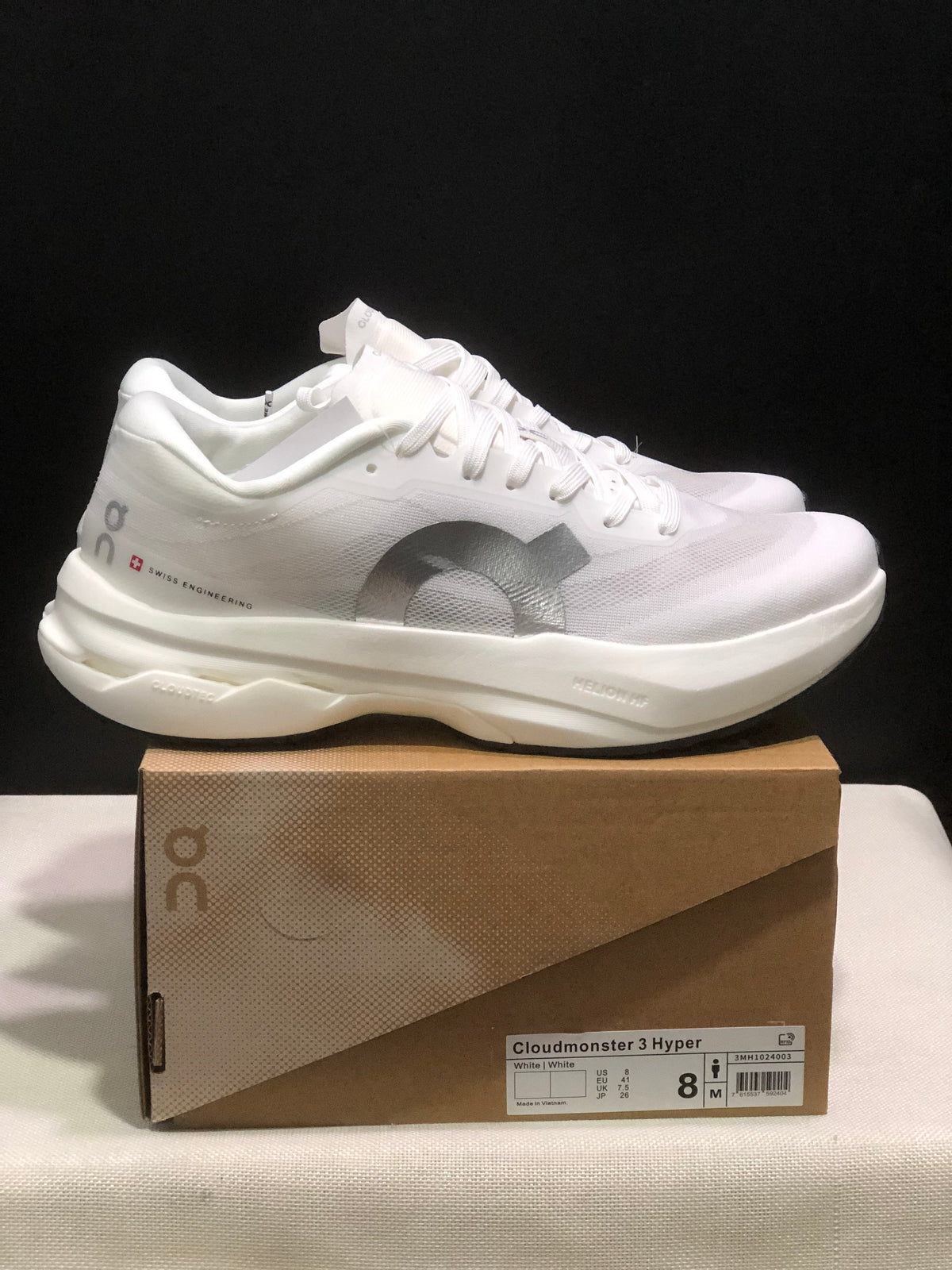 ON - CLOUD BOOM RUNNING WHITE