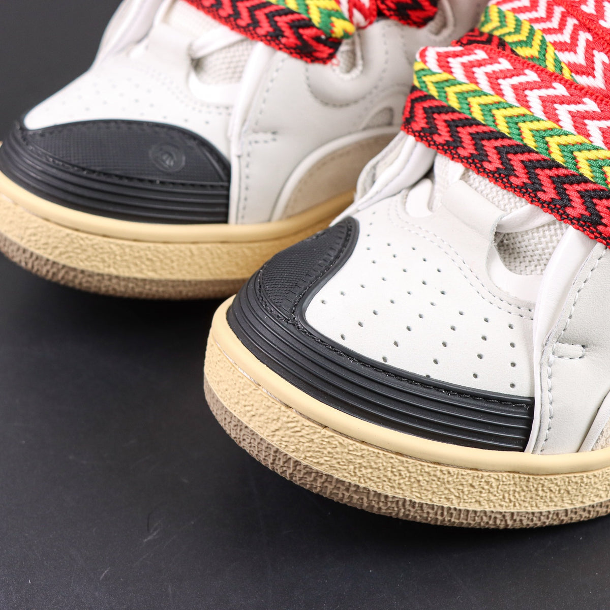 LANVIN SNEAKER white and ivory