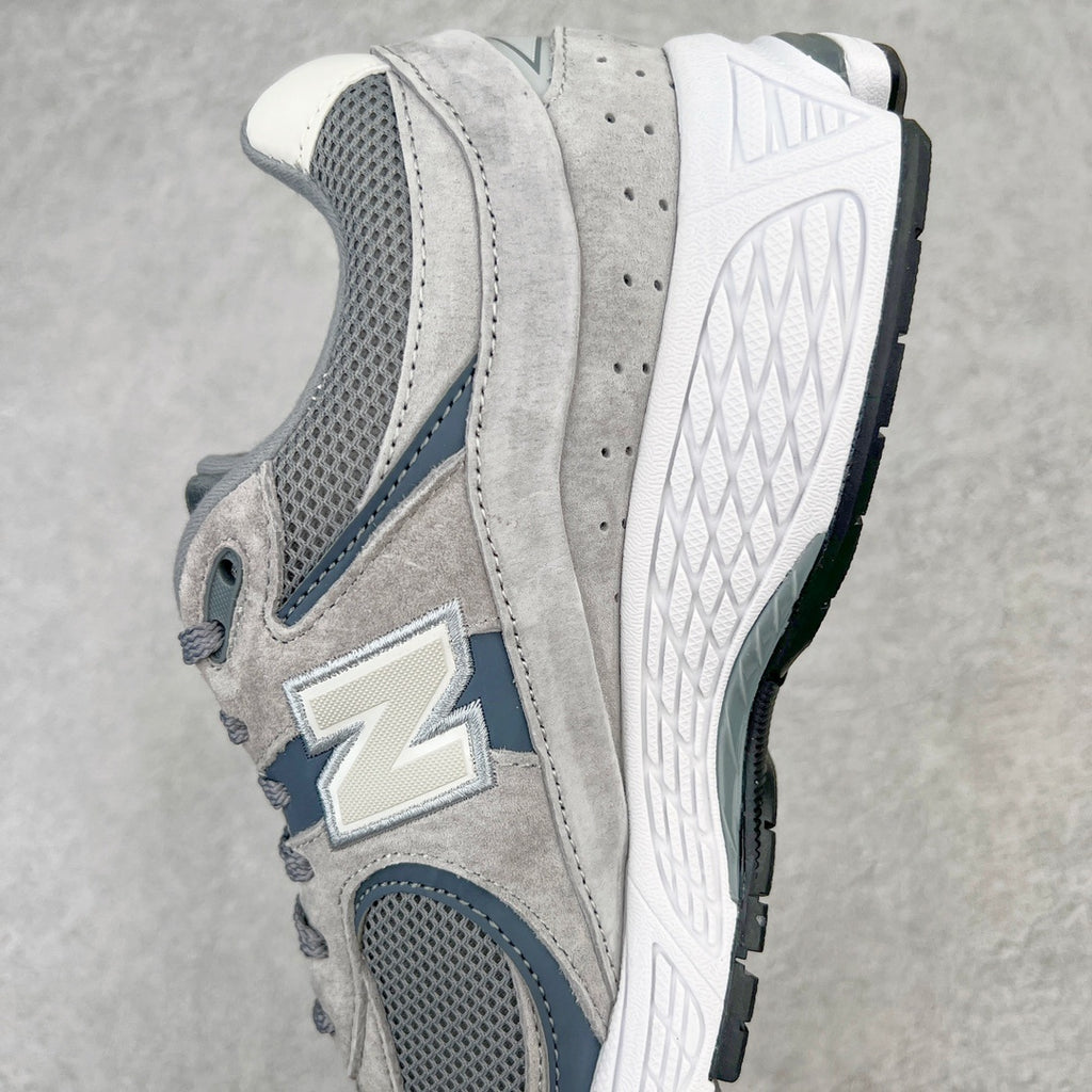 NEW BALANCE 2002R Steel Grey / Orca