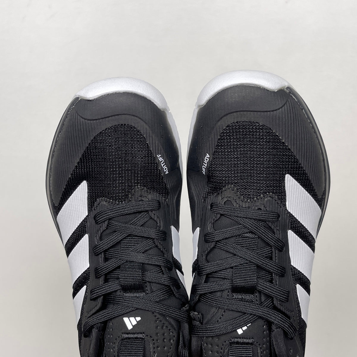 AD ADIZERO UBERSONIC 5 Tennis Shoes in Core Black / Zero Metallic / Silver Metallic