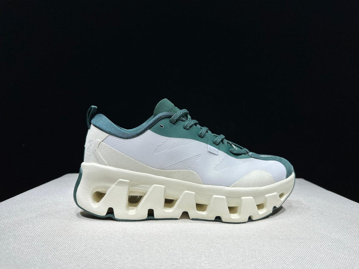 ON - KITH K TECH 1 WHITE GREEN