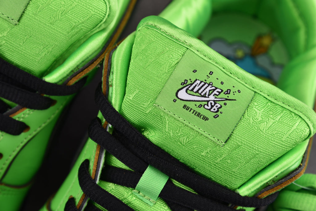 Nike SB Dunk  Low  “The Powerpuff Girls - Buttercup”