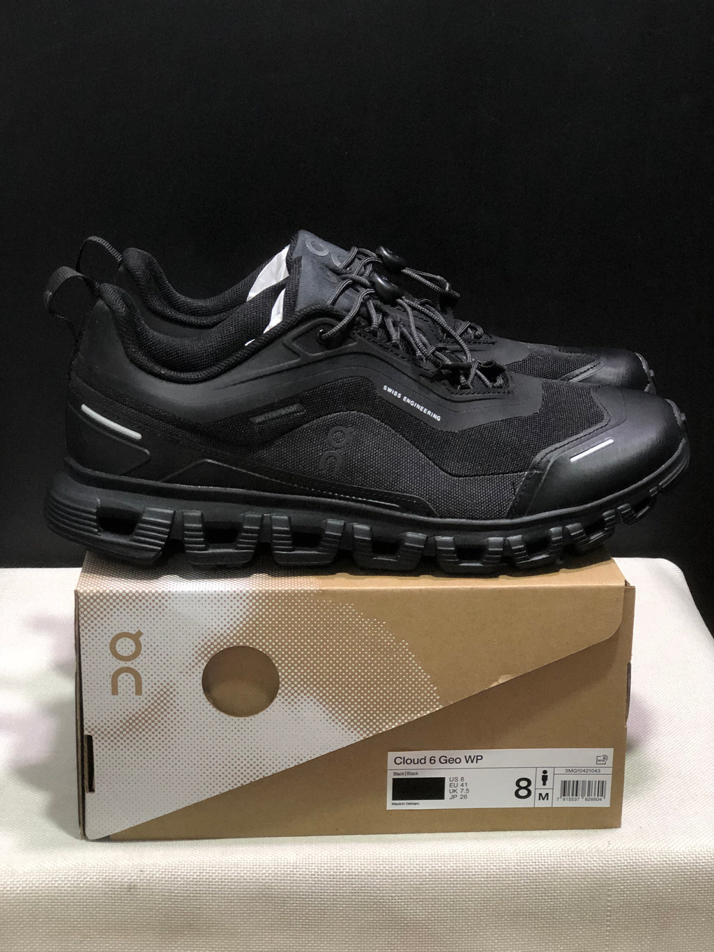 ON CLOUD 6 Black