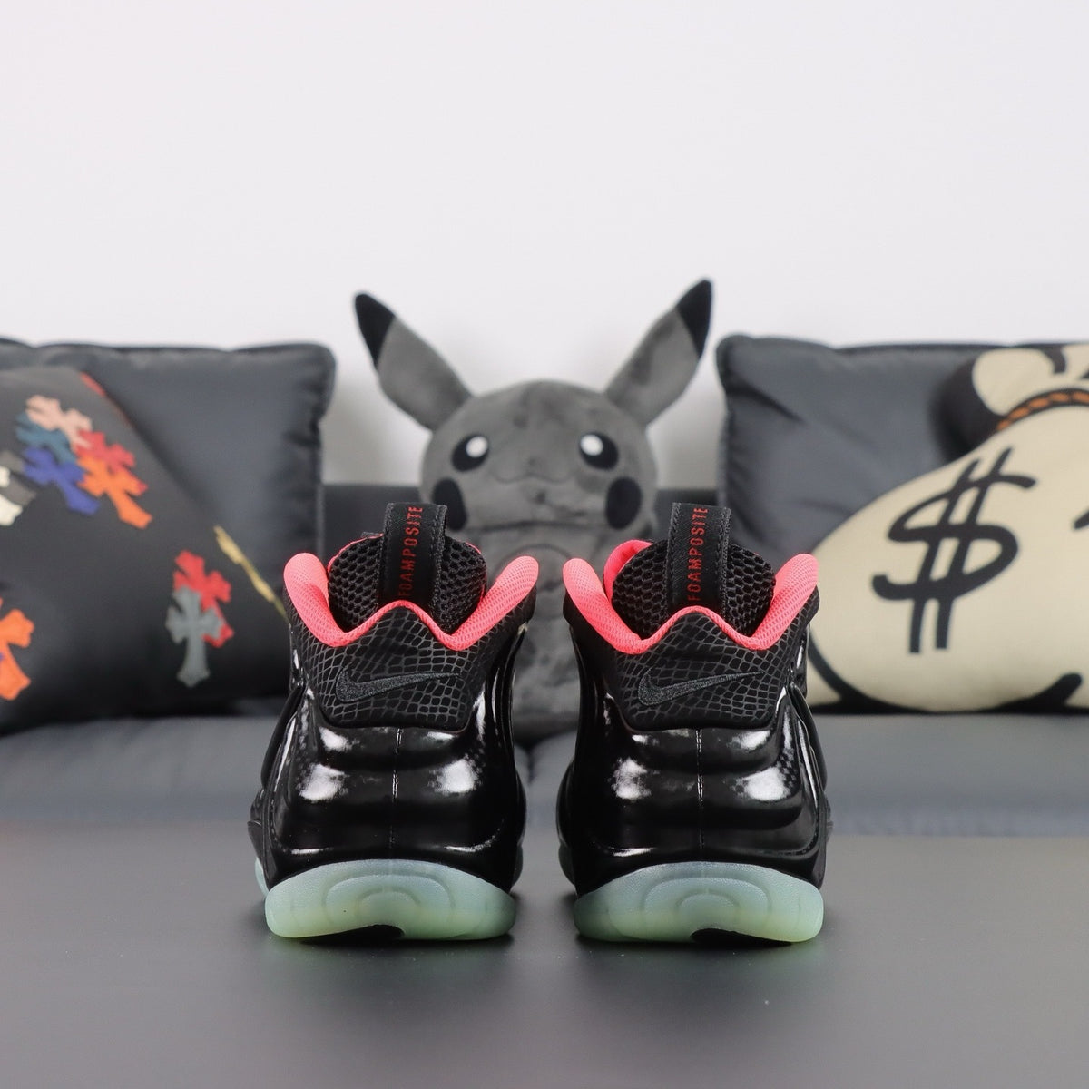 NIKE AIR  Foamposite Pro Yeezy