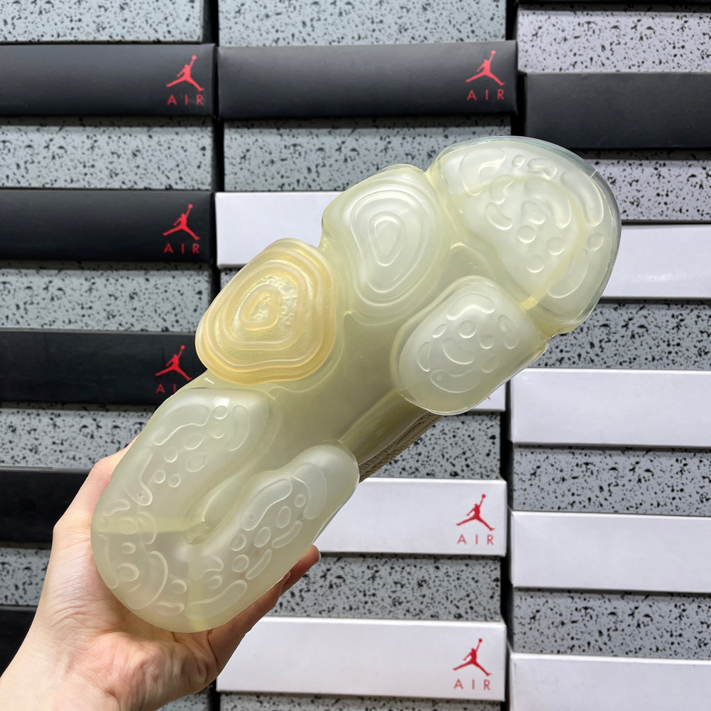 GROUND MOOPIE  Cream / Clear
