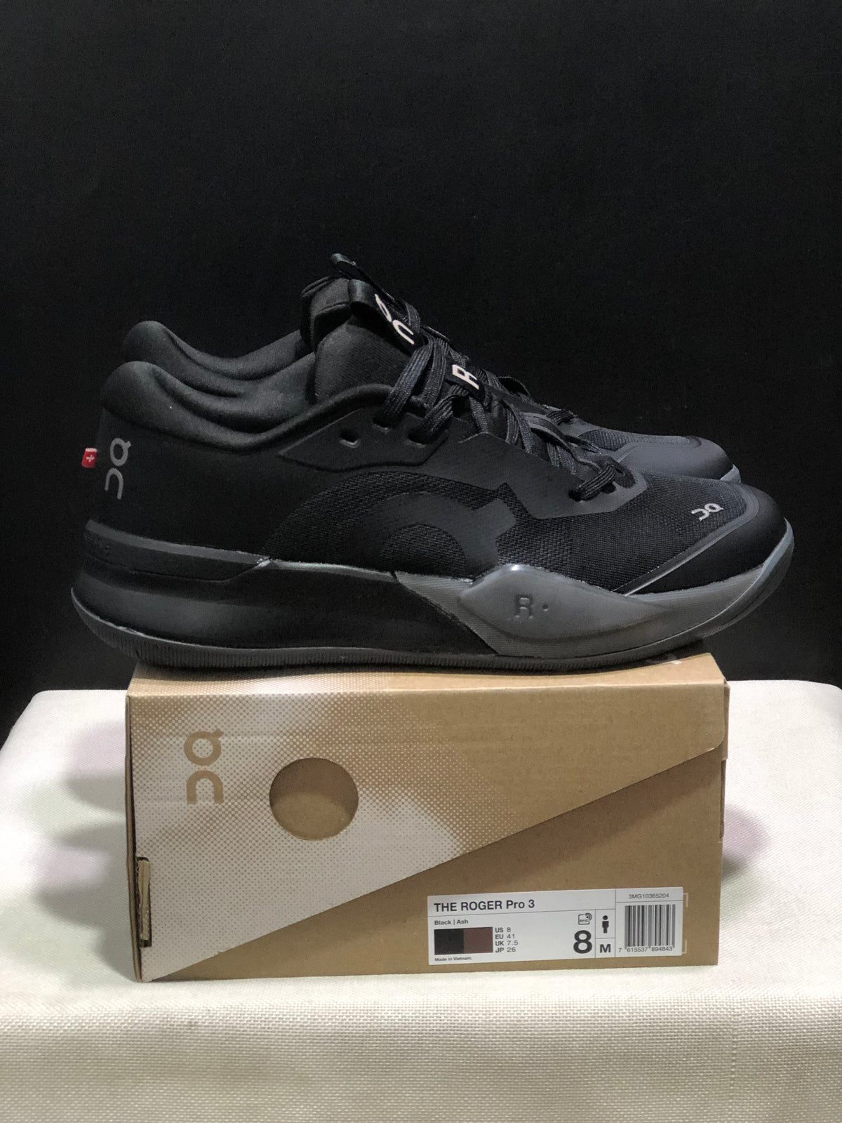 THE ROGER Pro 3 Black