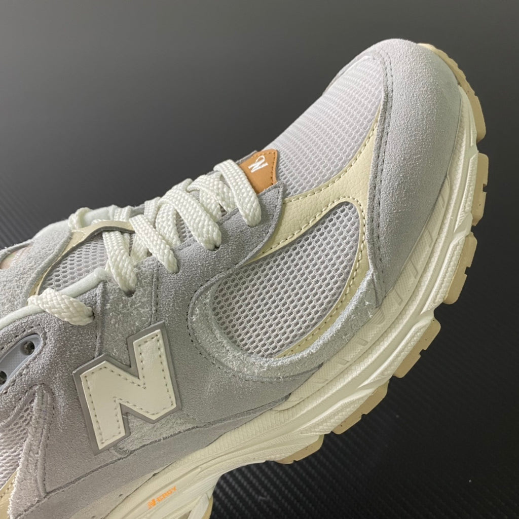 NEW BALANCE 2002R "Concrete Grey"