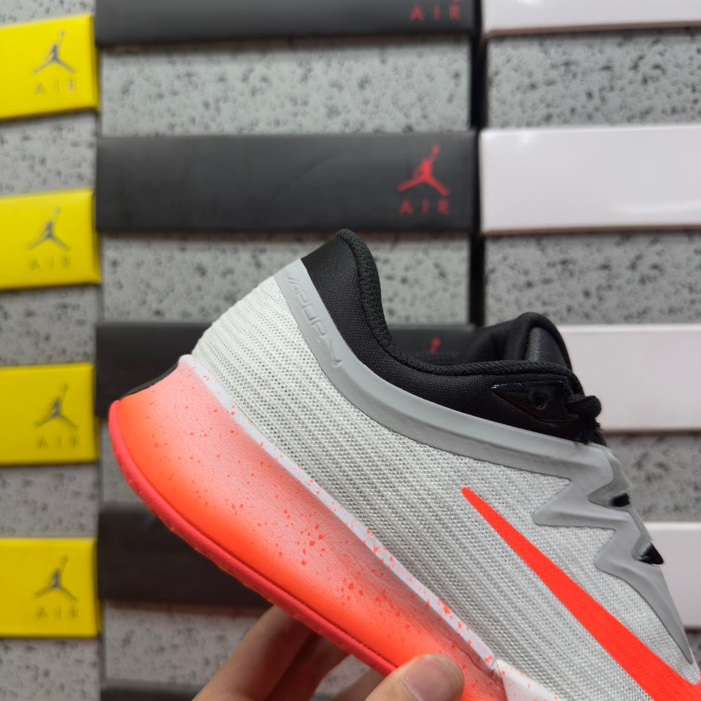 NIKE COURT AIR ZOOM VAPOR PRO 3 Premium HC White Hot Lava