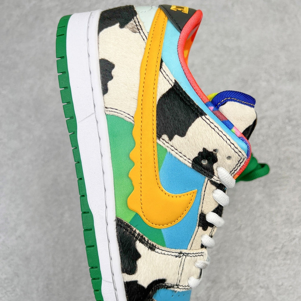 Nike SB Dunk  Low x Ben & Jerry's "Chunky Dunky"