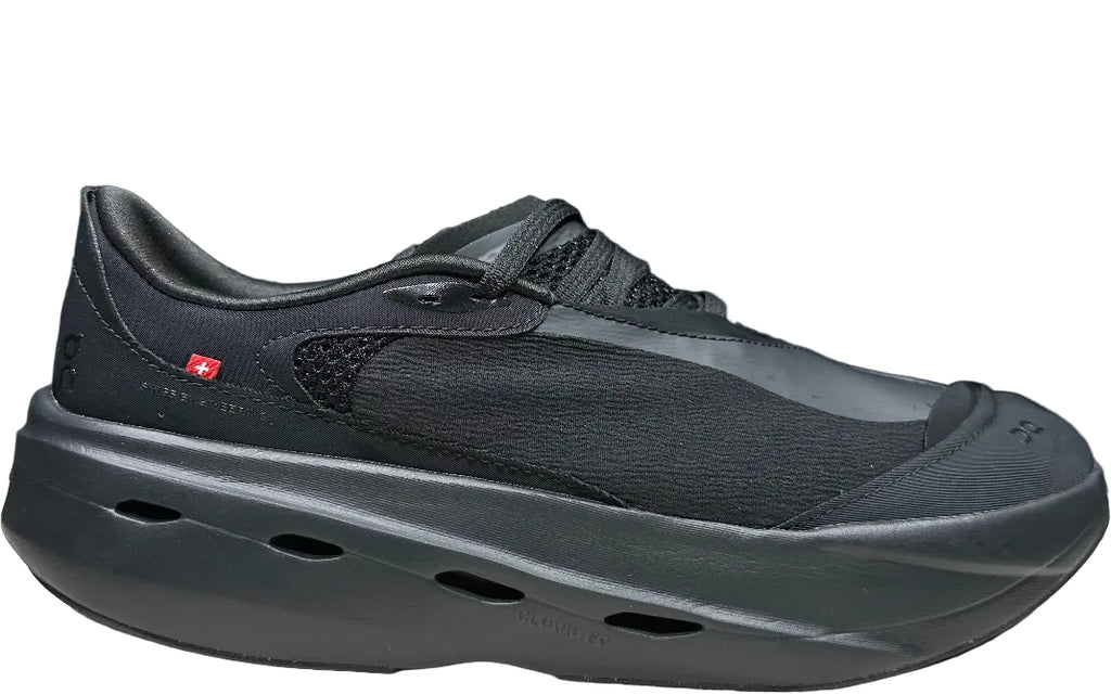 ON - CLOUDBOOM VOLT ALL BLACK