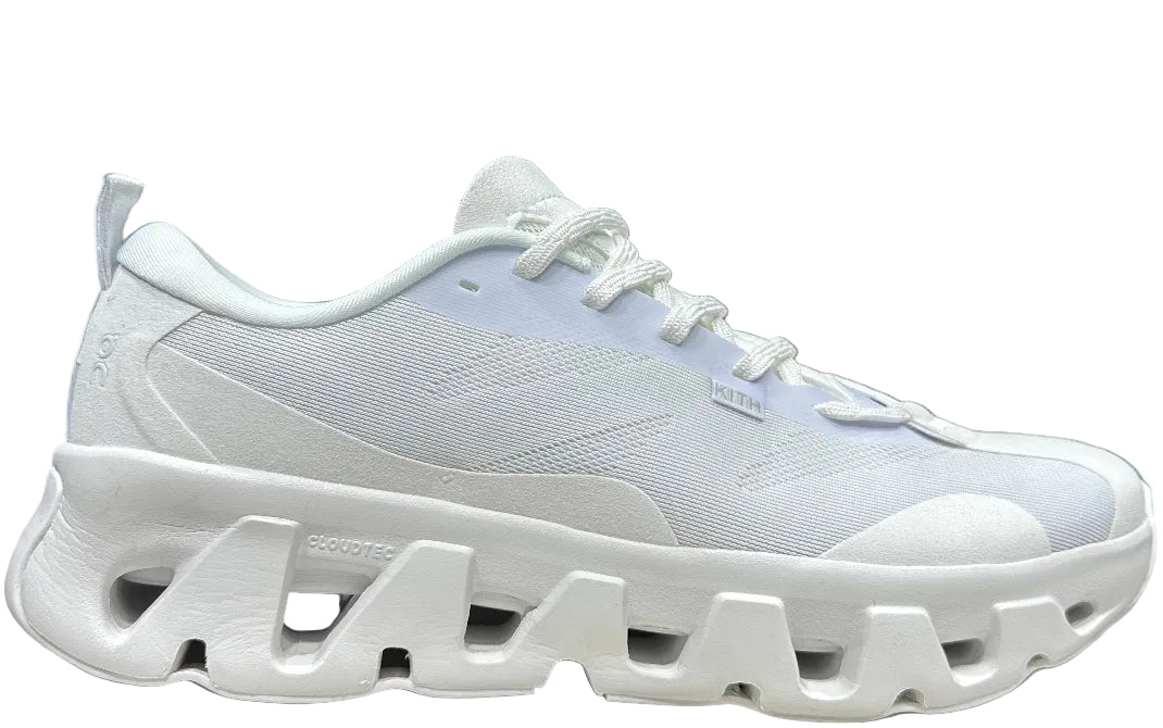 ON - KITH K TECH 1 TRIPLE WHITE