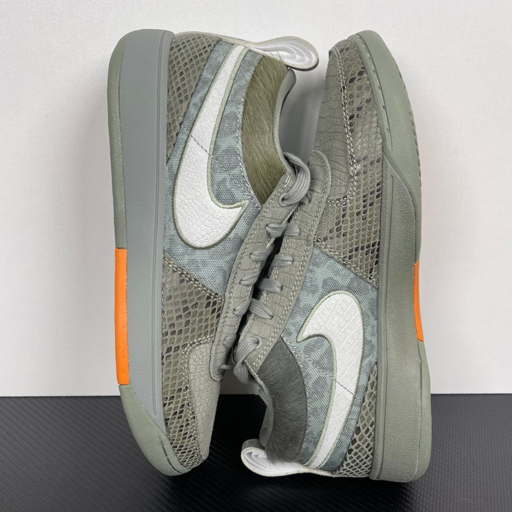 NIKE BOOK 1 Premium "Hike"