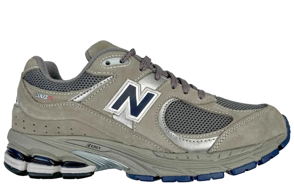 NEW BALANCE 2002R Light Grey / Castlerock