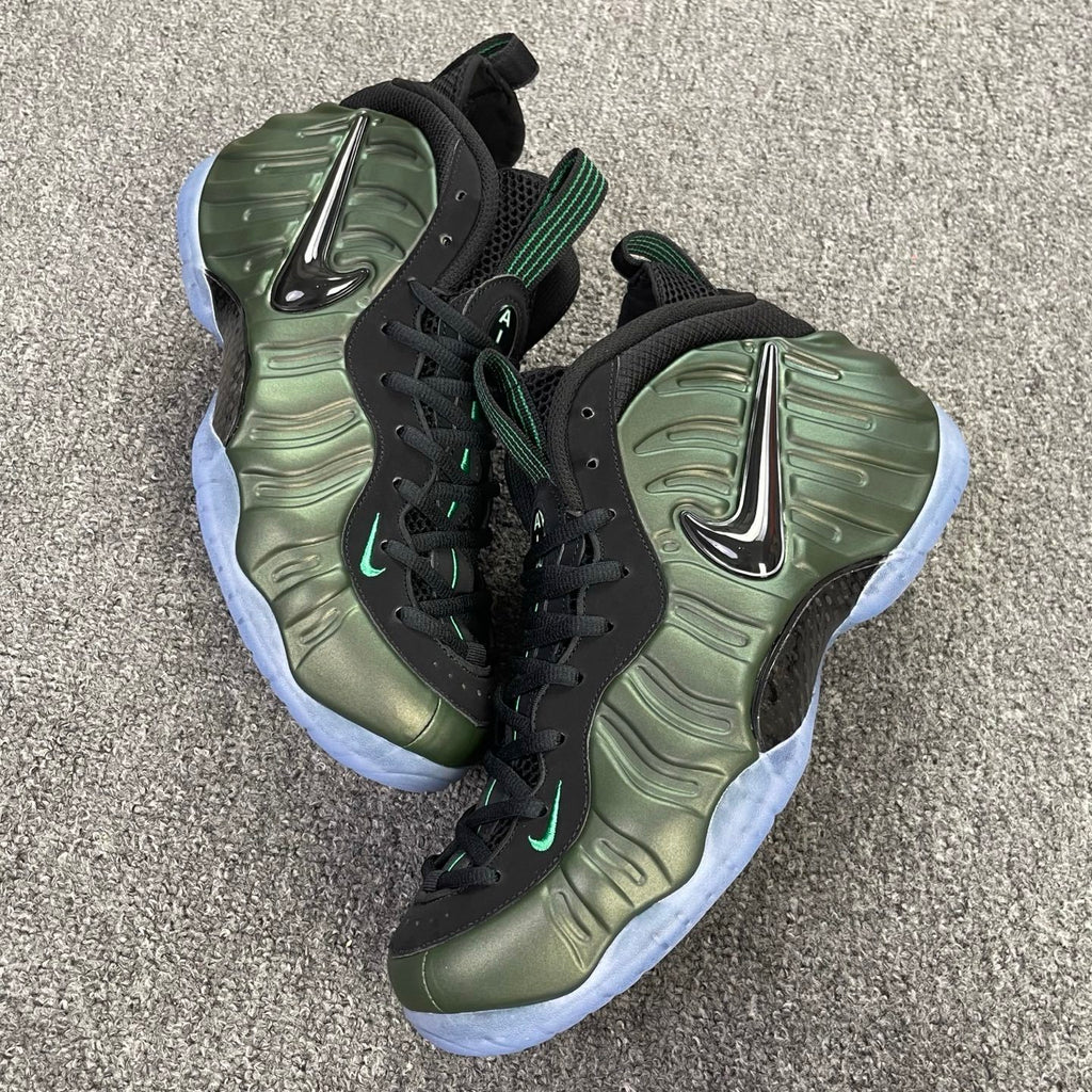 NIKE AIR FOAMPOSITE Pine Green