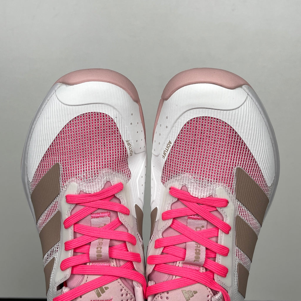 AD ADIZERO UBERSONIC 5 (in the Cloud White, Ash Pearl, and Lucid Pink / JP7313 colorway).
