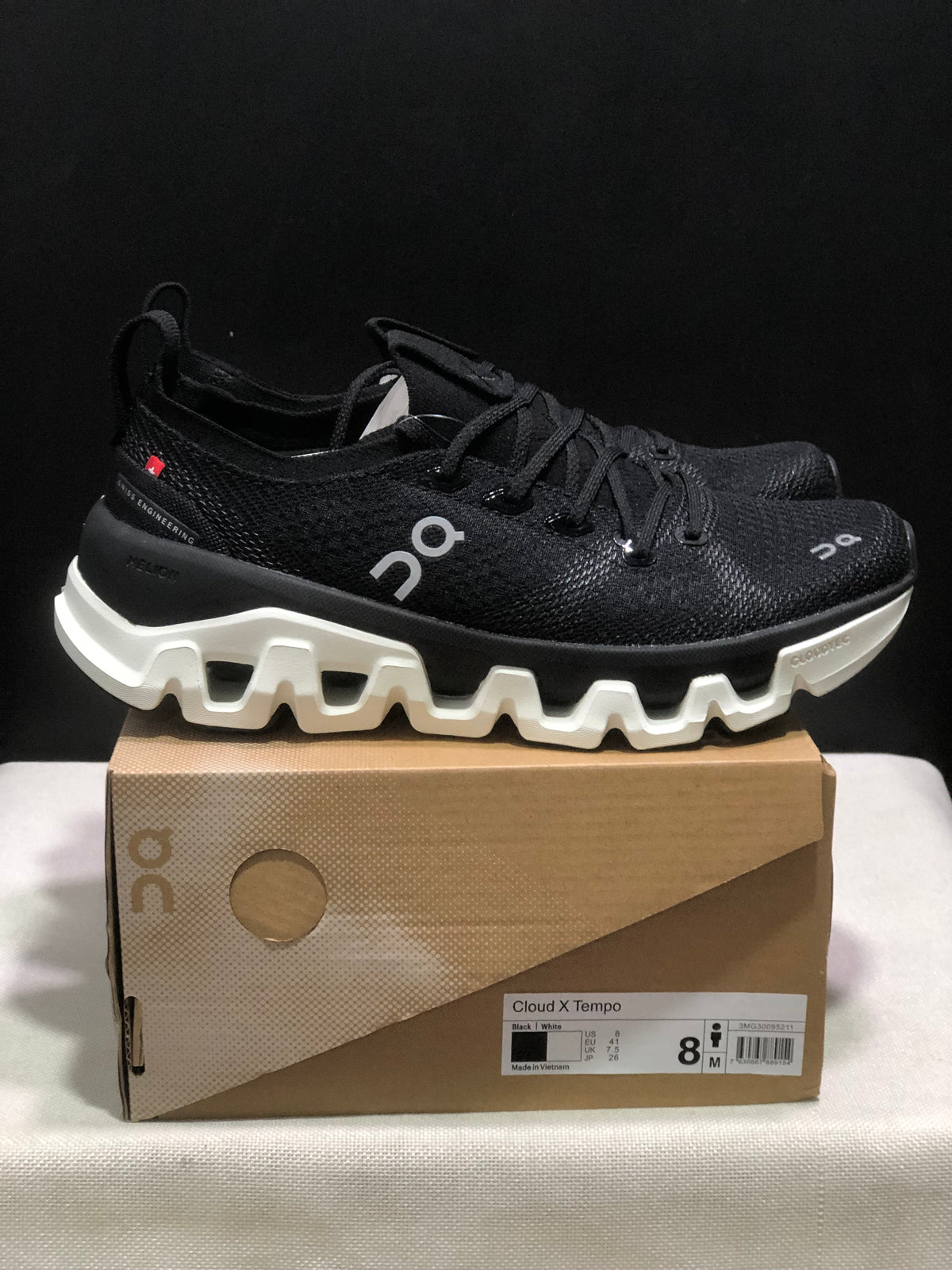 ON - CLOUD X TEMPO 1 ECLIPSE BLACK WHITE (Copy)