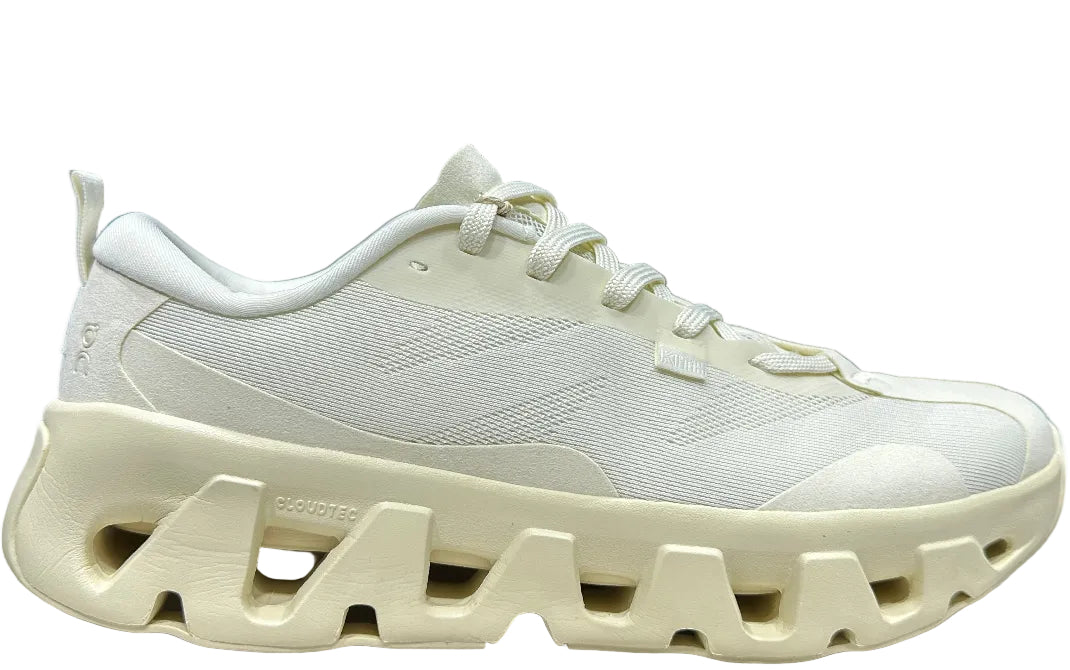 ON - KITH K TECH 1 CREAMY WHITE