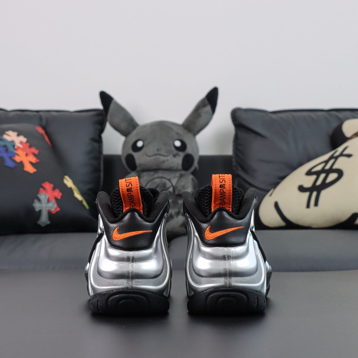 NIKE AIR  Foamposite One Halloween