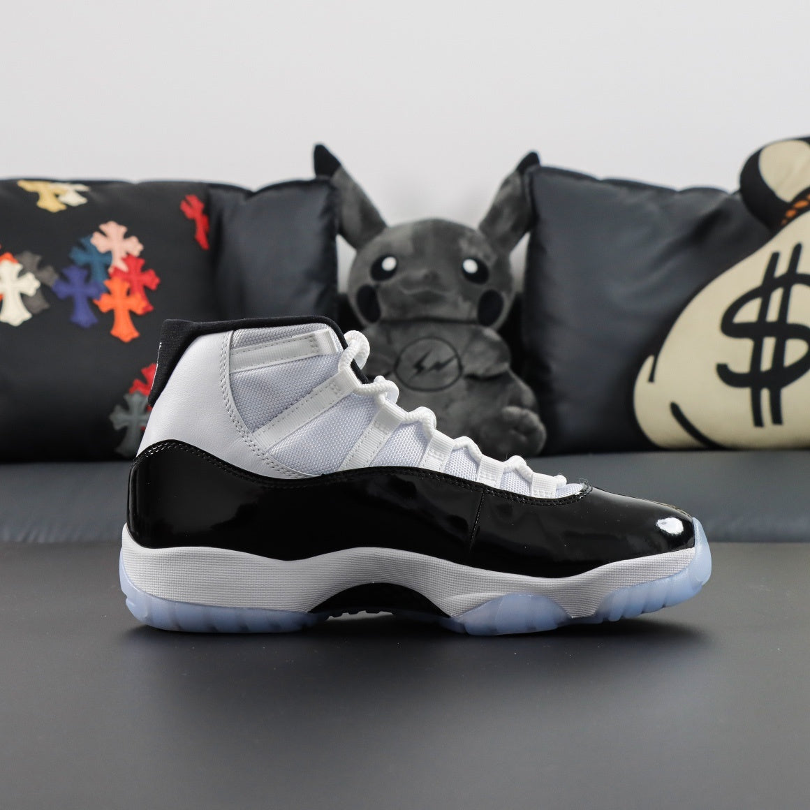 Jordan 11 Retro 'Concord'
