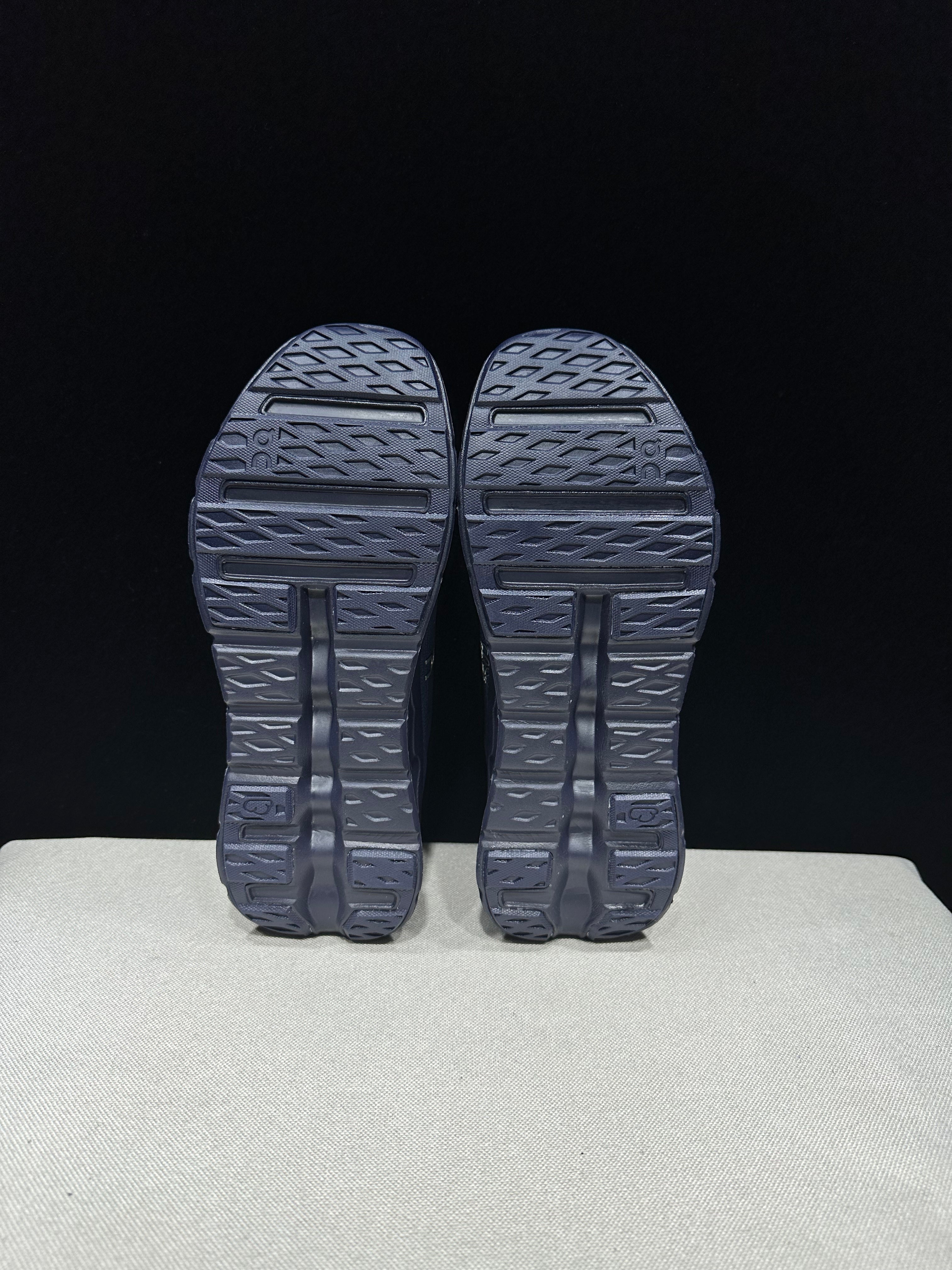 ON - Cloudtilt x Loewe 'All Navy'