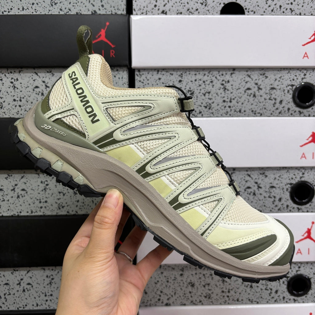 SALOMON-XA Pro 3D 'Almond Milk White Pepper'