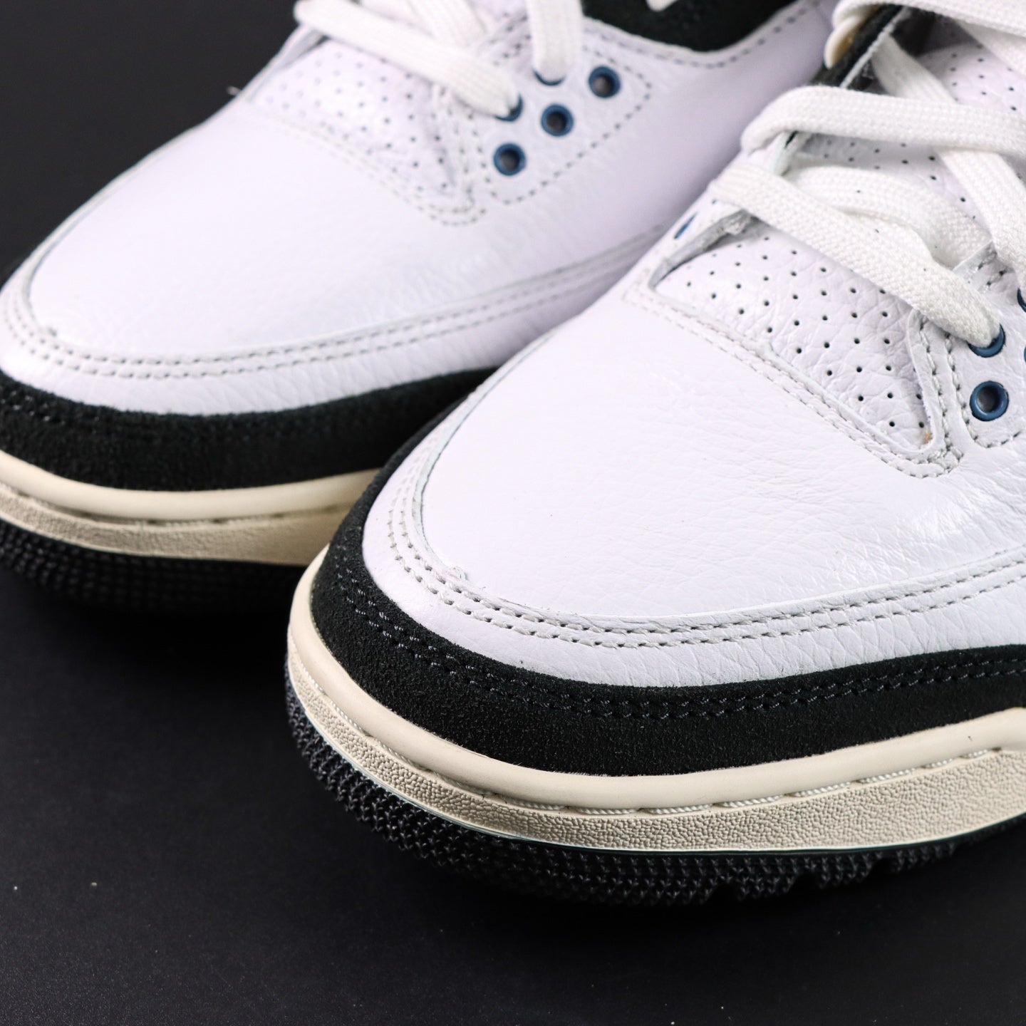 Jordan 3 x A Ma Maniere 'Diffused Blue'