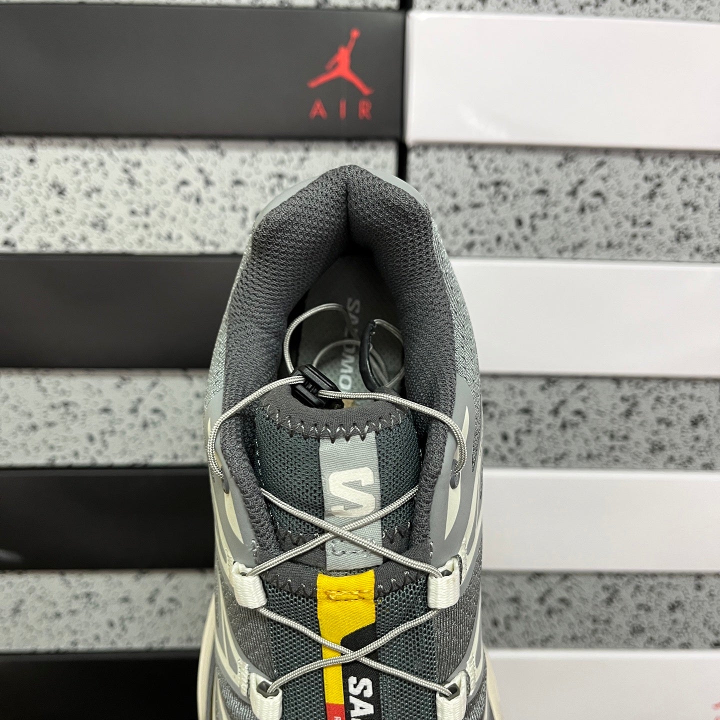 SALOMON-XT-6 Recut 'Monument Phantom'