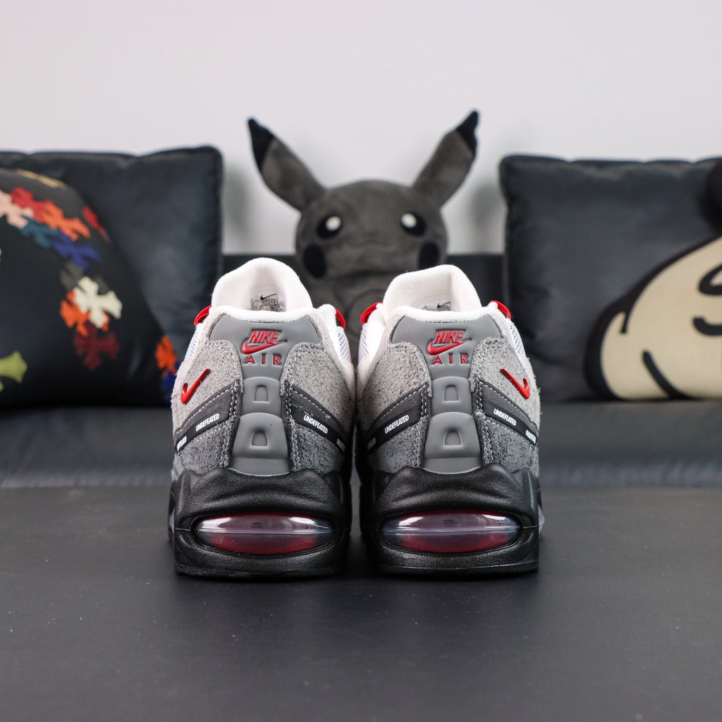 Nike Air Max 95 x Undefeated 'Tokyo'