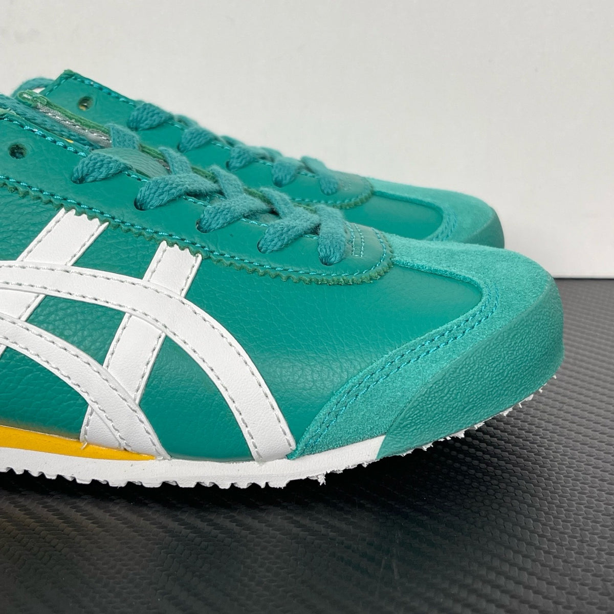 Onitsuka Tiger Mexico 66 'Green White'